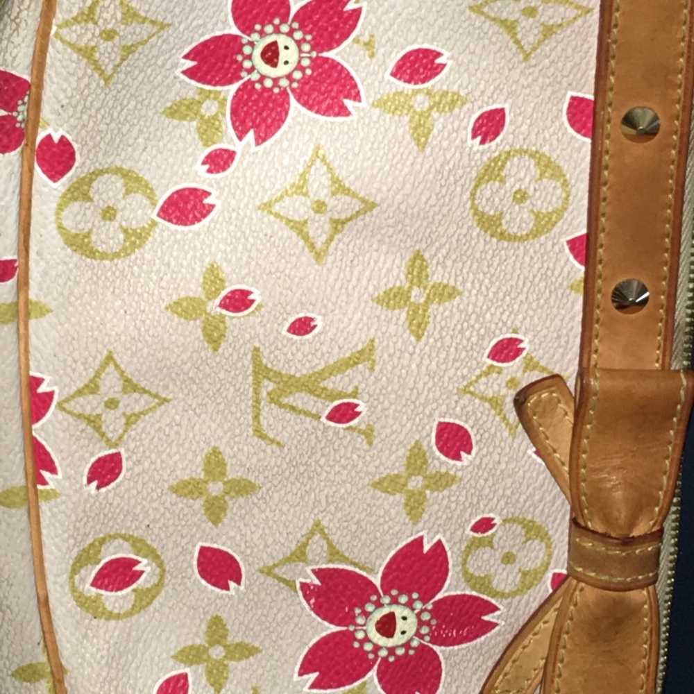 Louis Vuitton puchette used
